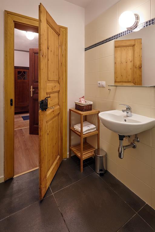 פראג Queen Bee Apartments חדר תמונה