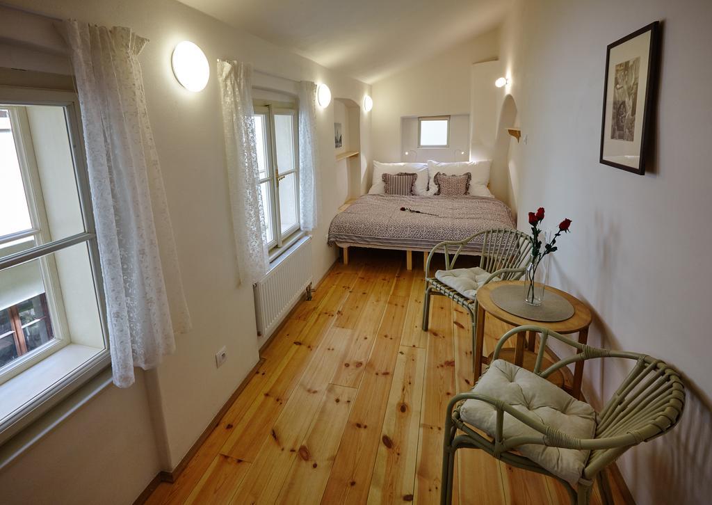 פראג Queen Bee Apartments חדר תמונה